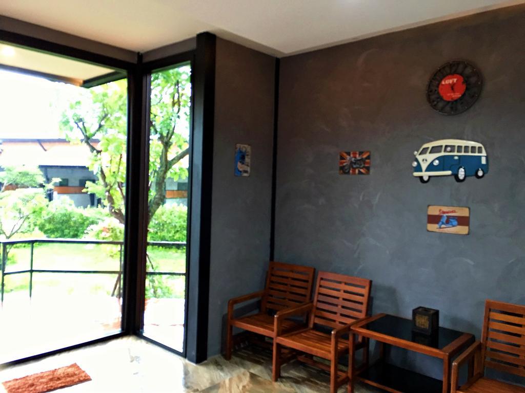 The Loft Resort Kabin Buri Exterior photo